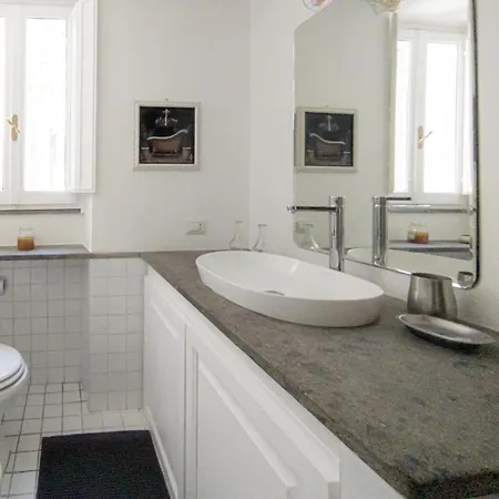 Raffaello Terrace - Near Piazza Navona